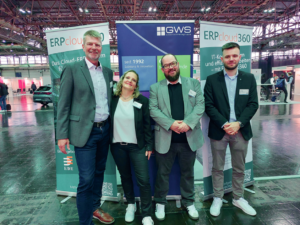 Das GWS-Team beim E/D/E Branchentreff v. l.n. r.: Hermann Trecksler, Sabine Hoffmann, Patrick O’Neill, Jan-Philipp Klöpper. Axel Büscher hinter der Kamera.